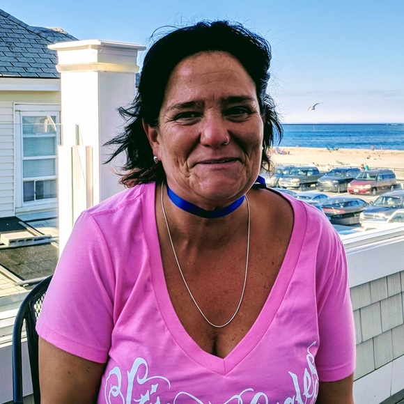 Meet your Posher, Doreen - Picture 2 of 7